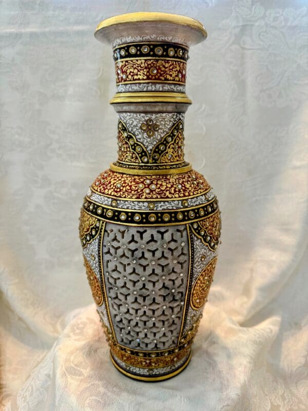 Marble Vase from India - Image 4