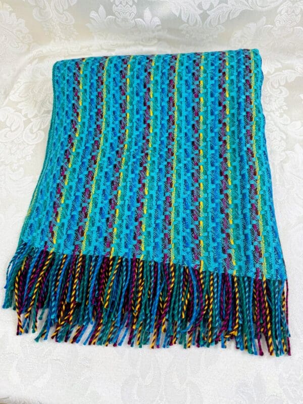 100% Baby Alpaca Wool Throw from Peru (Blue) - Image 5