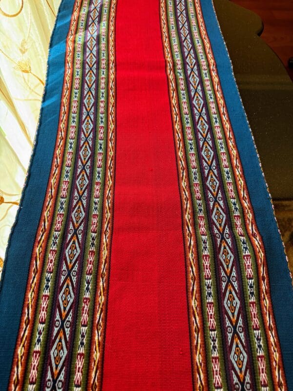 100% Adult Alpaca Wool Table Runner from Peru - Image 2